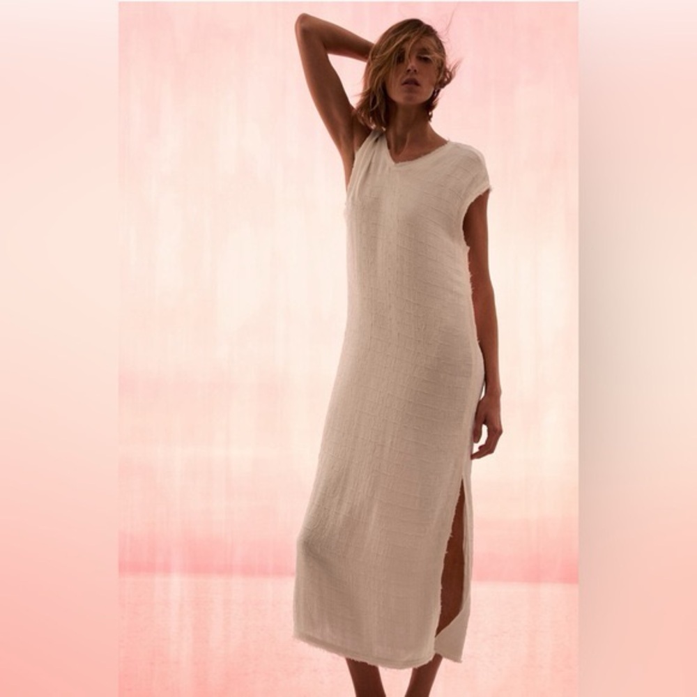 Zara Cream Midi Knit Dress